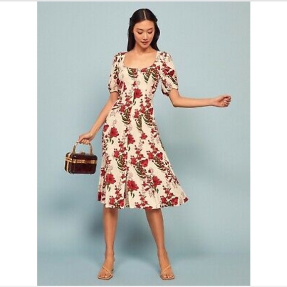 Reformation Dresses & Skirts - Reformation Beechwood Dress - Georgette